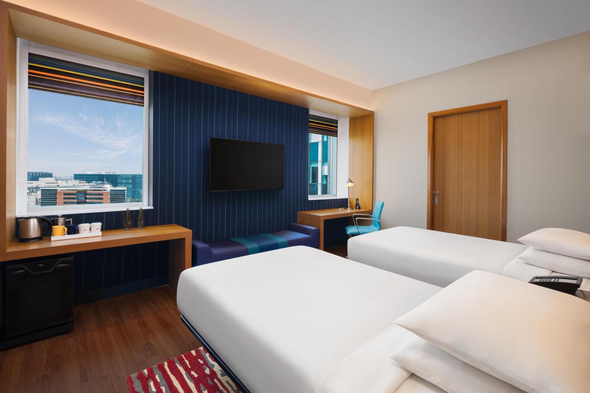 Aloft Bengaluru Outer Ring Road Hotel Bagian luar foto