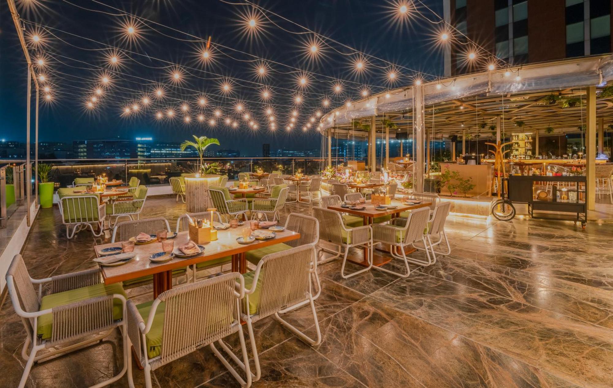 Aloft Bengaluru Outer Ring Road Hotel Bagian luar foto