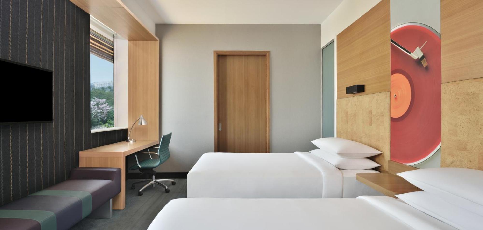 Aloft Bengaluru Outer Ring Road Hotel Bagian luar foto