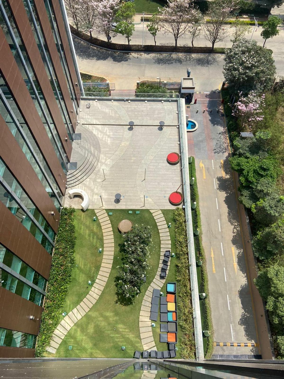 Aloft Bengaluru Outer Ring Road Hotel Bagian luar foto