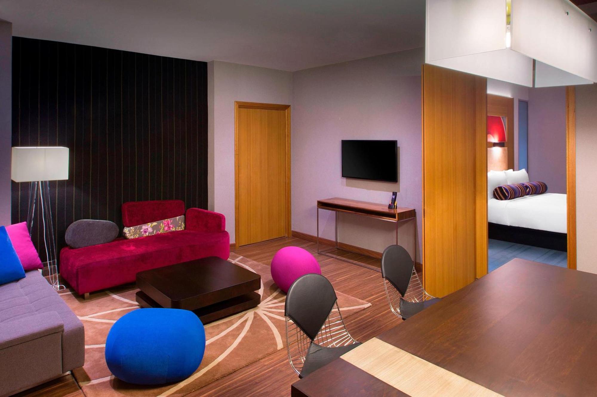 Aloft Bengaluru Outer Ring Road Hotel Bagian luar foto