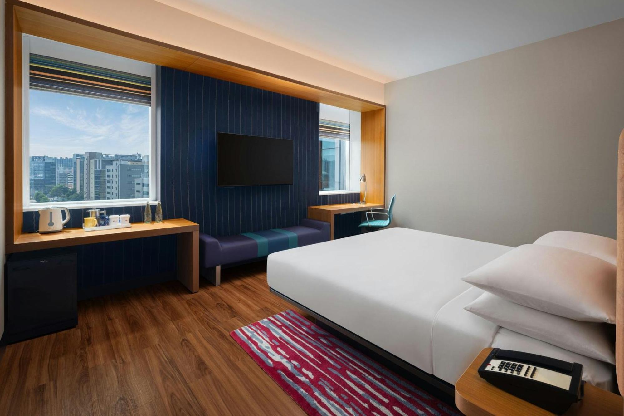 Aloft Bengaluru Outer Ring Road Hotel Bagian luar foto